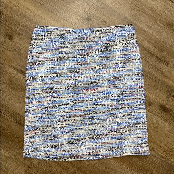 J Mclaughlin Dresses & Skirts - J. McLaughlin • Tweed Pencil Skirt